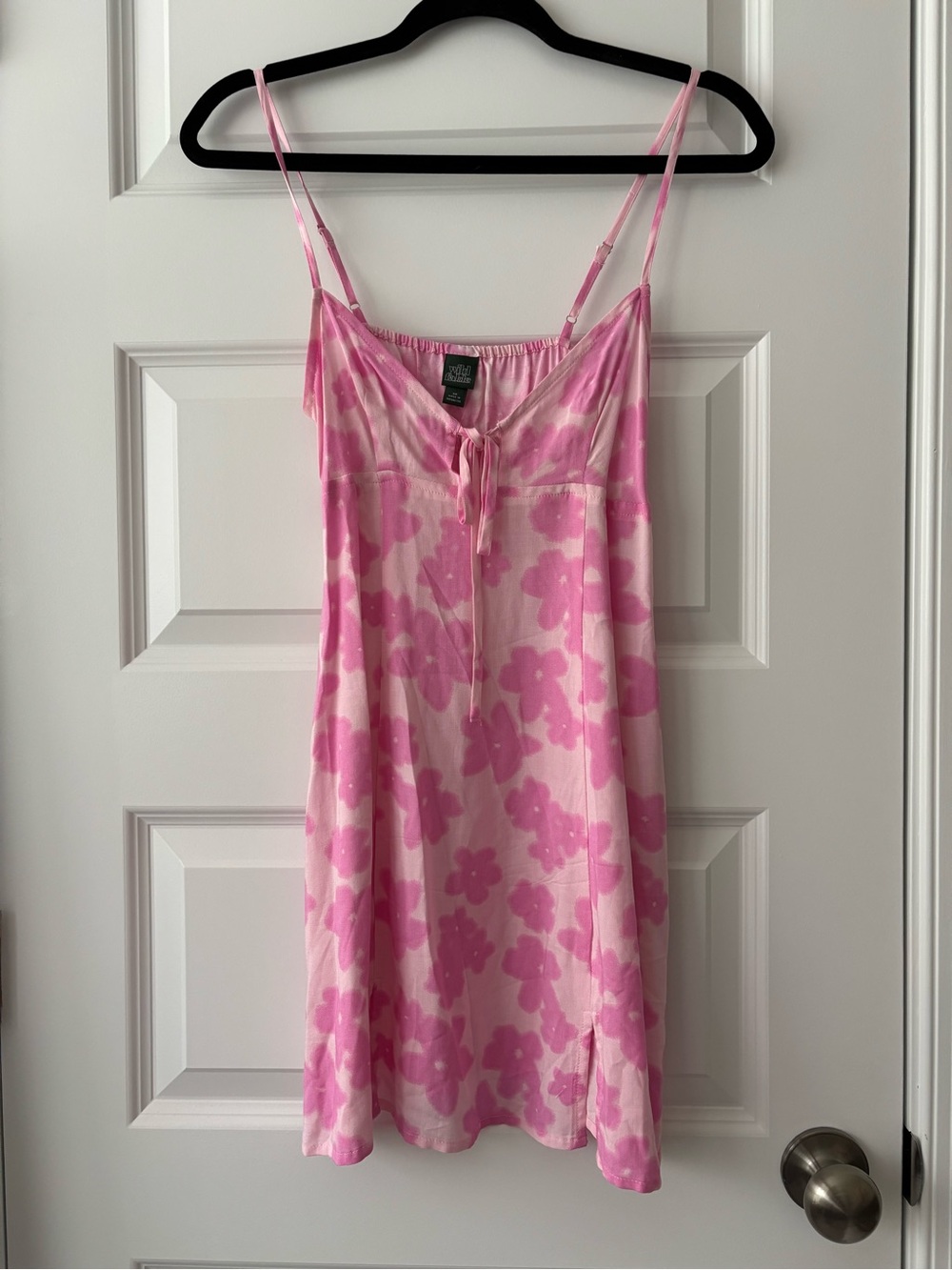 60’s Halloween Costume - Wild Fable Pink Floral 60’s Dress XS - Picture 2 of 6
